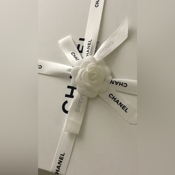 CHANEL Dresses & Skirts - CHANEL Camellia Flower And Ribbon